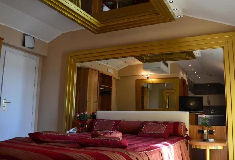 バスタブ付きデラックスルーム, Motel 2