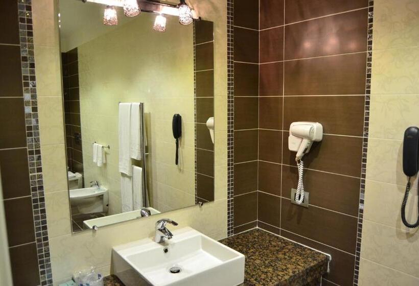 キングサイズベッドのクラシックルーム, Motel 2