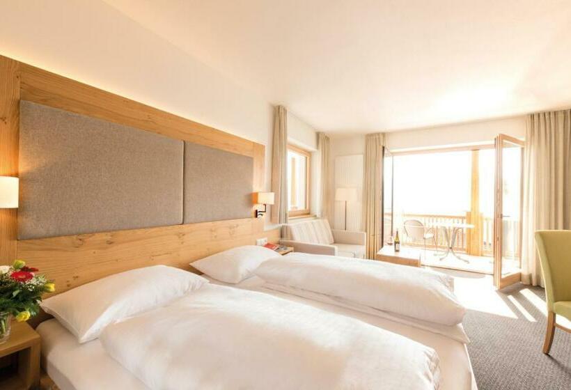 חדר דלוקס עם נוף להרים, Panorama Hotel Flora