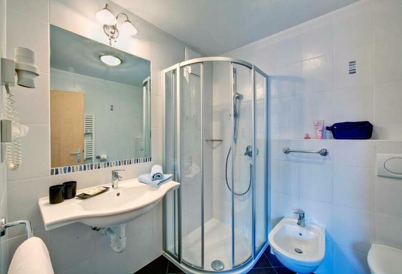 스위트, Parkhotel Plauserhof