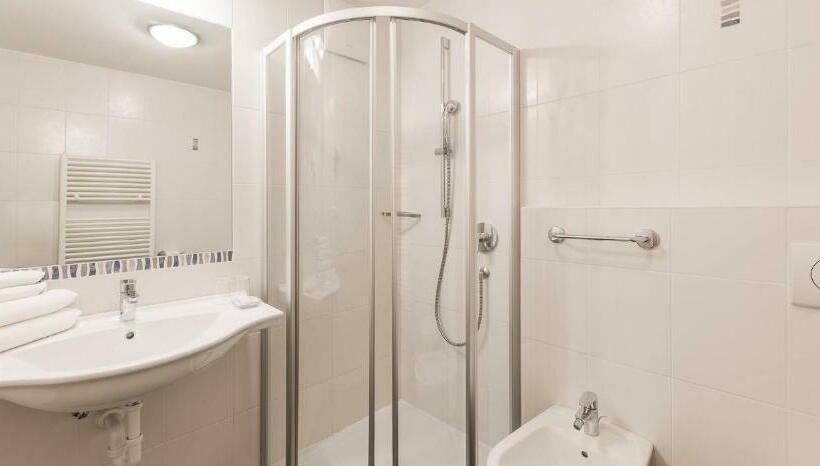 주니어 스위트, Parkhotel Plauserhof