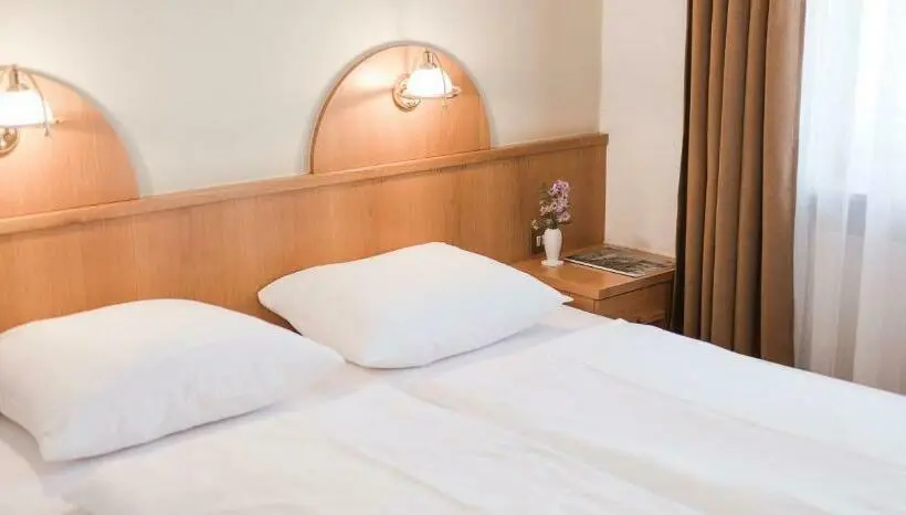 スイート（家族用）, Parkhotel Plauserhof