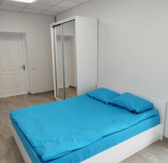 اتاق لوکس با بالکن, Aydeniz Hostel