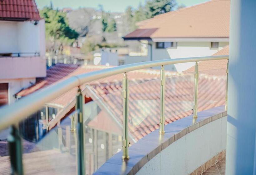 침실 2개 아파트, Bo S Place