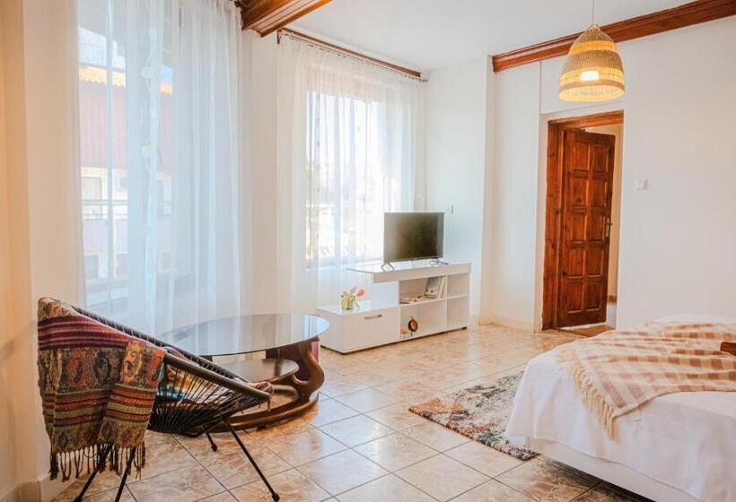 침실 2개 아파트, Bo S Place