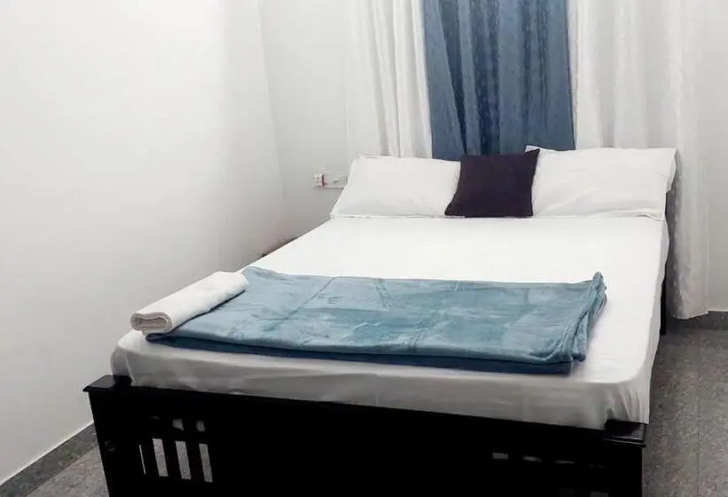 ファミリールーム, Whitefort Family Rooms With Balcony Serviced Villa