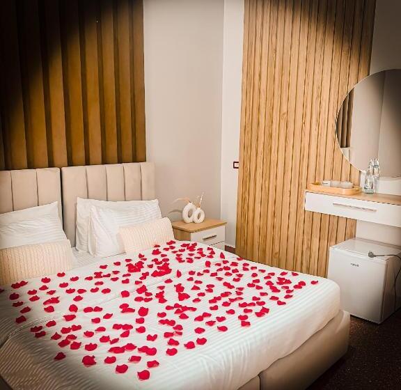 חדר סטנדרט עם מרפסת, Aromë Natyre By Alarafarm