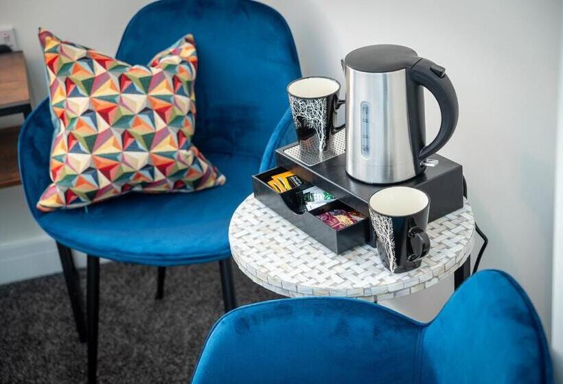 Номер Стандарт, Kings Arms Suites   Deluxe Room   En Suite   Self Check In