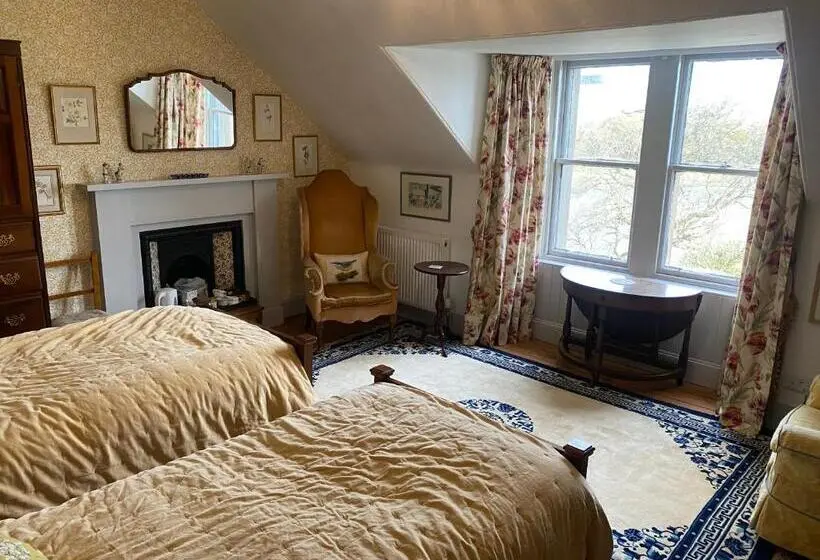 オーシャンビュースタンダードルーム, Glenaros Lodge