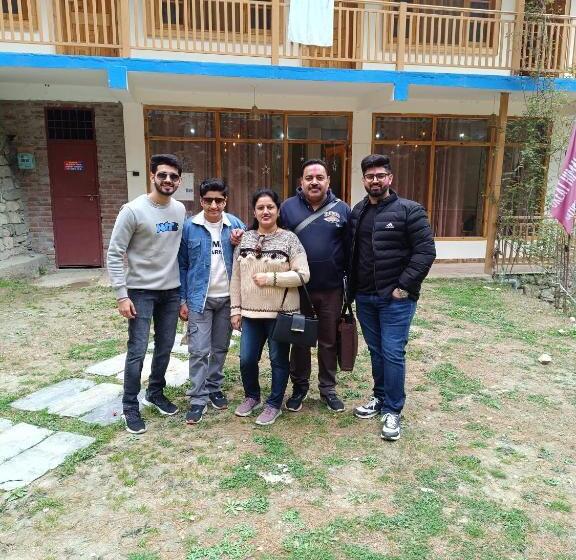 キングサイズベッドのデラックスルーム, Great Himalayan Nature View Resort