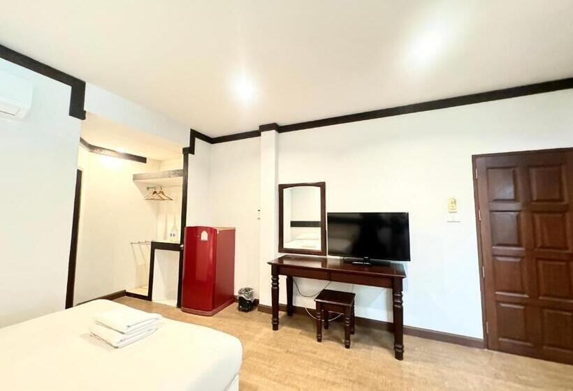 Номер Deluxe, บ้านสวนรีสอร์ท นครสวรรค์