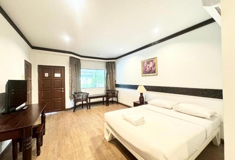 豪华房间, บ้านสวนรีสอร์ท นครสวรรค์