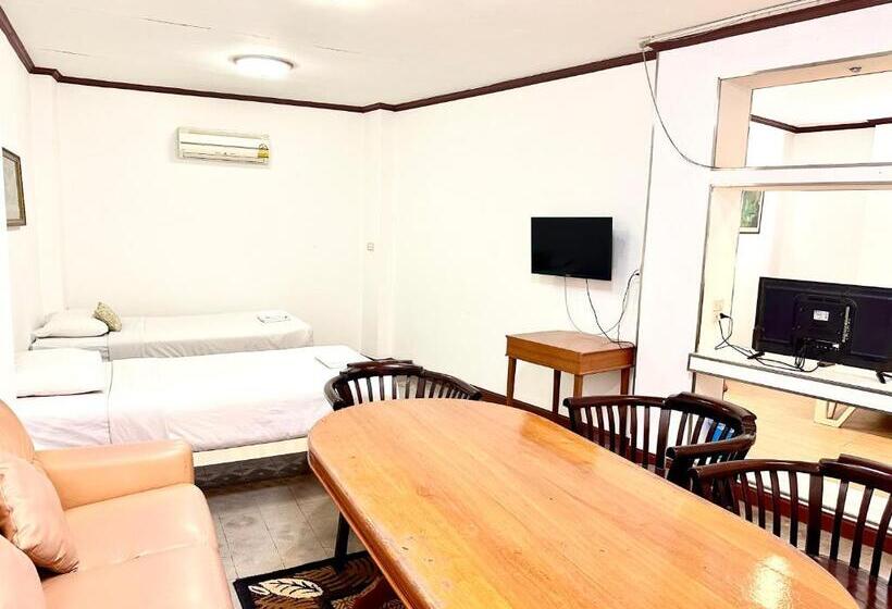 经典四人房间, บ้านสวนรีสอร์ท นครสวรรค์