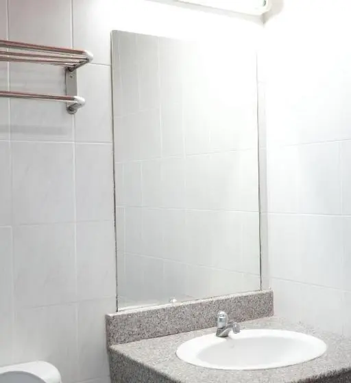 اتاق اکونومی, บ้านสวนรีสอร์ท นครสวรรค์