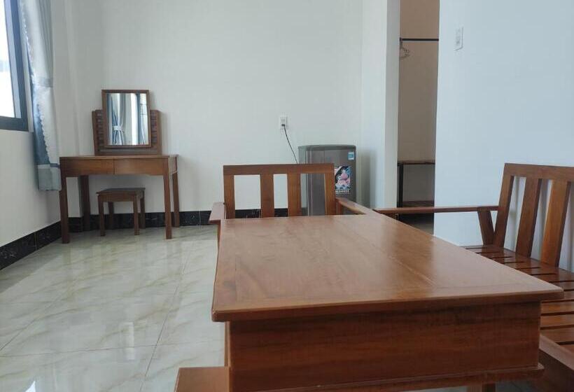 اتاق استاندارد با تخت بزرگ, New Wave Homestay