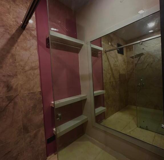 标准间, Lost &found