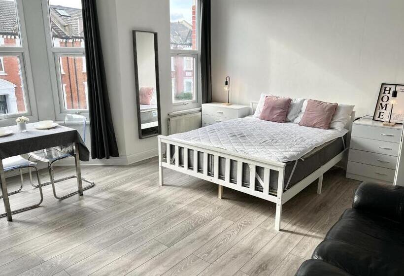 غرفة ديلوكس سرير كينج, Westfield London Shepherds Bush