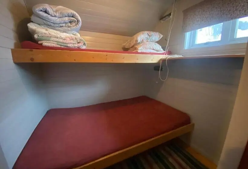 2ベッドルームハウス, Stamsund Hostel