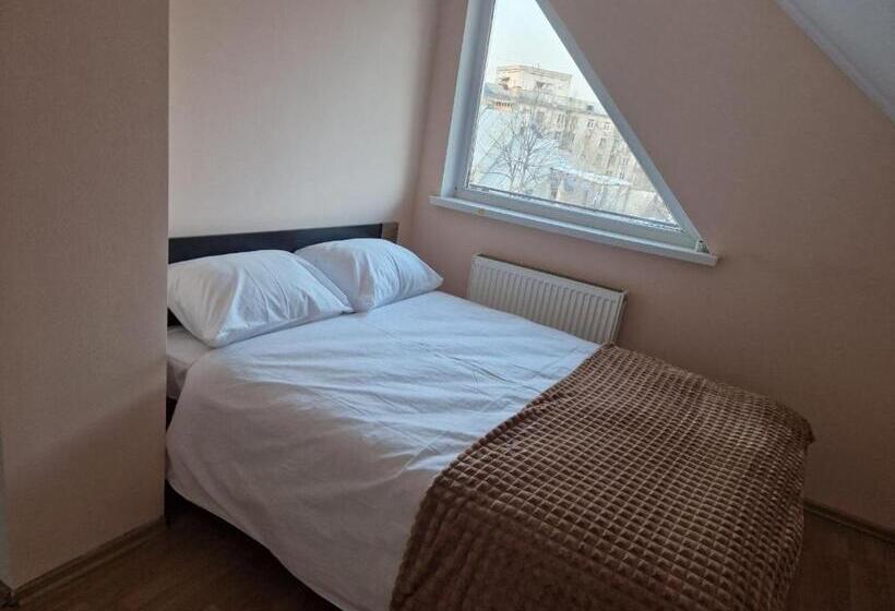 اتاق استاندارد, Odessa 14