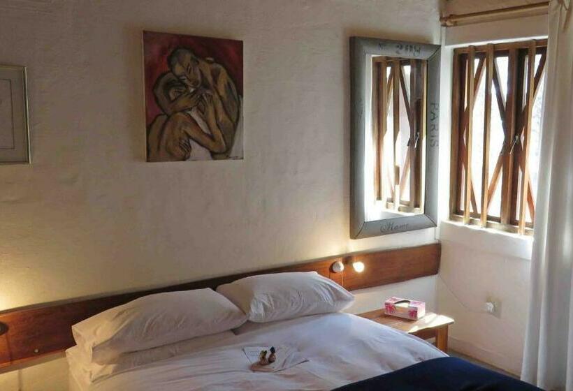 اتاق استاندارد یک نفره, Alternative Space B & B