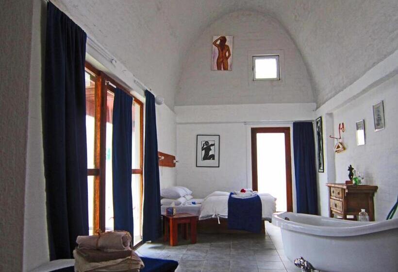 经济房, Alternative Space B & B