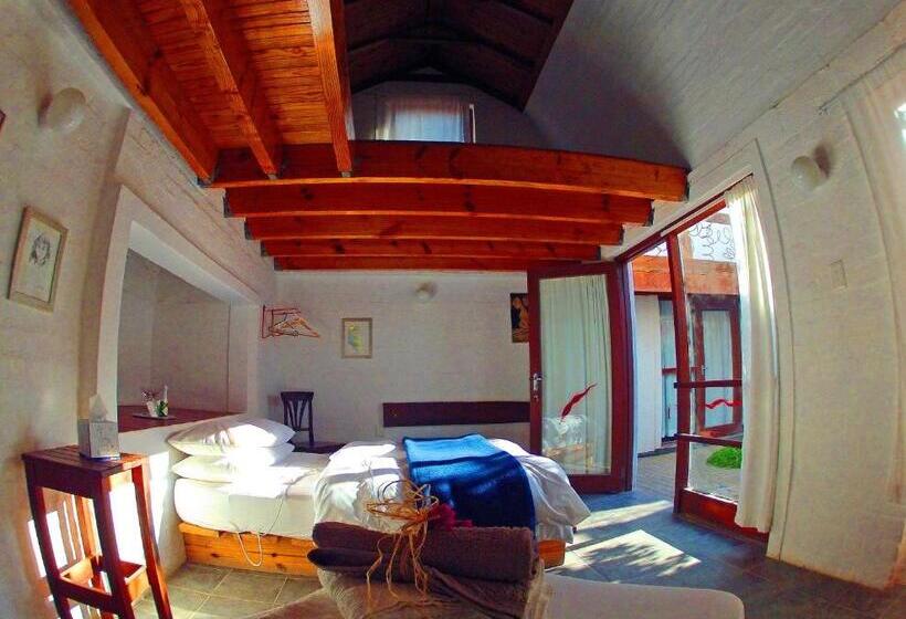 经济房, Alternative Space B & B