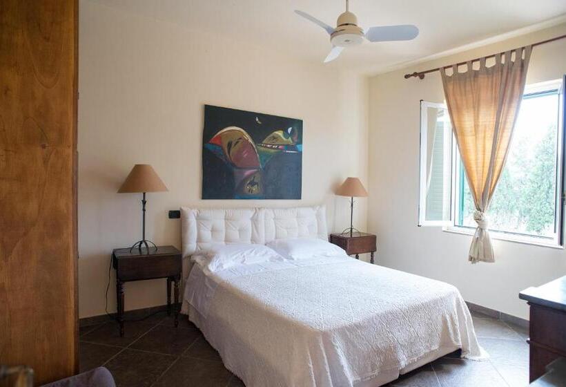 带花园景观的古典房间, B&b Don Gaspano