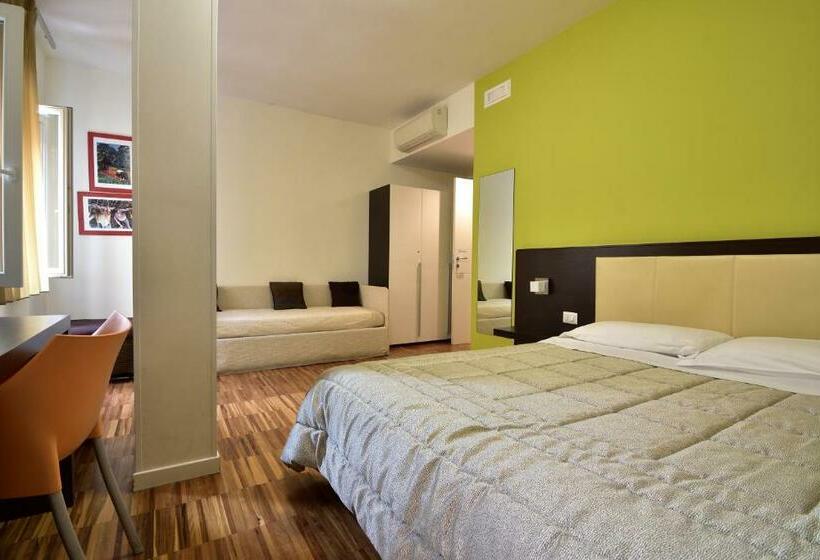 חדר משפחתי, B&b Donna Eleonora