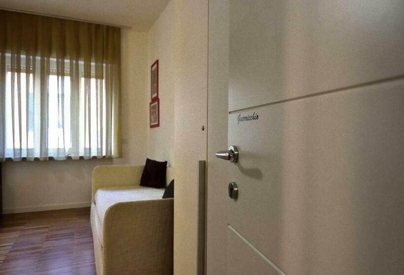 חדר משפחתי, B&b Donna Eleonora