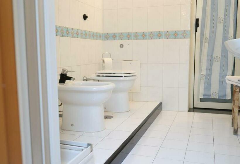 חדר סטנדרט, B&b Privileged