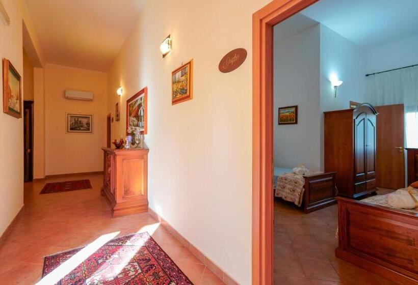 スタンダード４人部屋, Bed And Breakfast Cairoli Exclusive Room