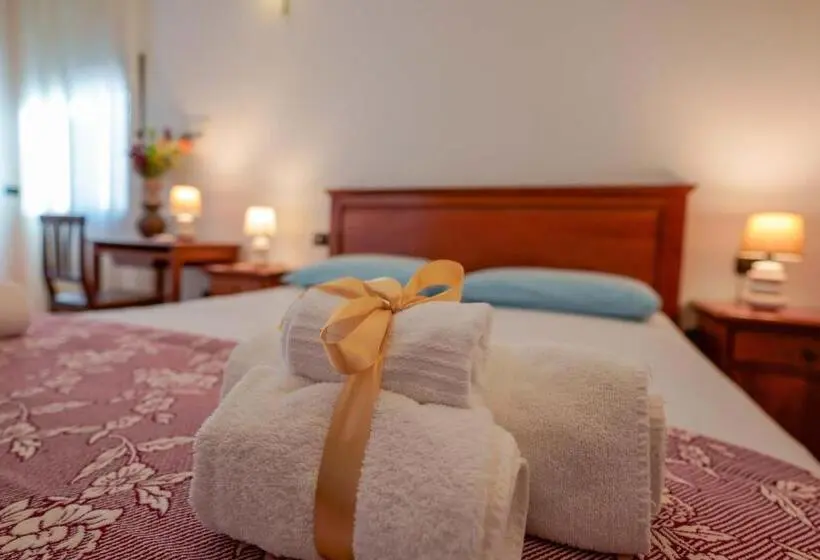 スタンダード4人部屋, Bed And Breakfast Cairoli Exclusive Room