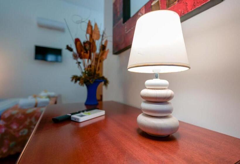 غرفة قياسية, Bed And Breakfast Cairoli Exclusive Room