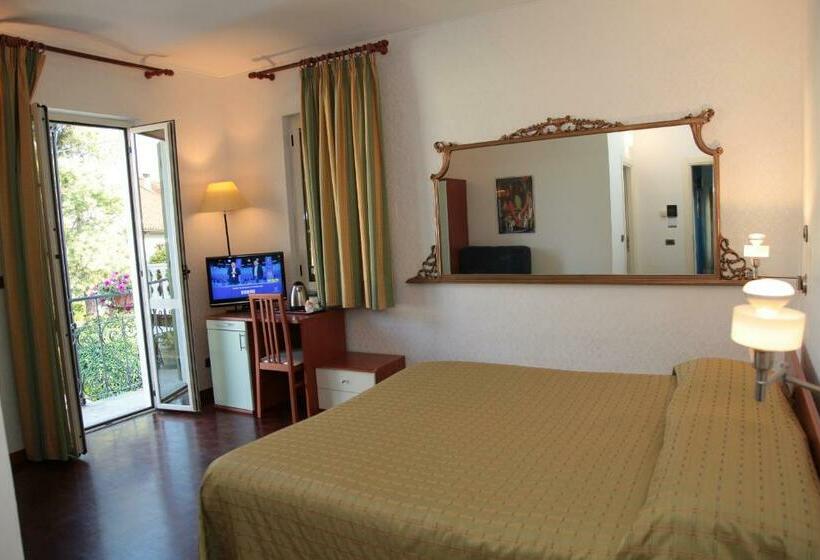 Номер Стандарт, Il Forno Dal 1922