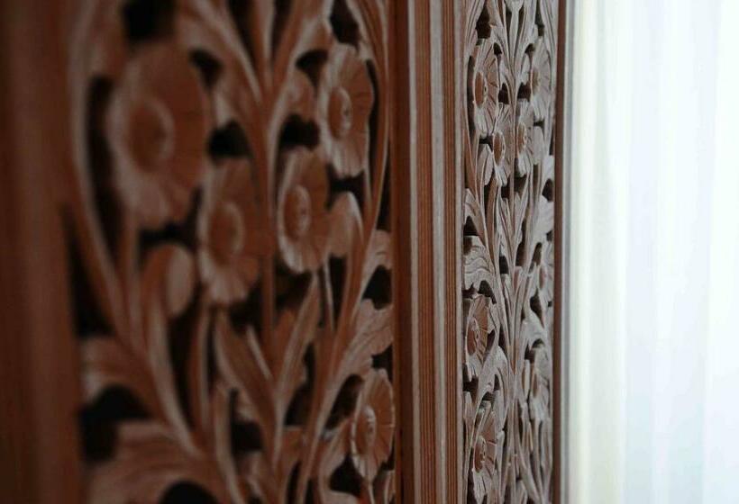 اتاق استاندارد, La Civetta