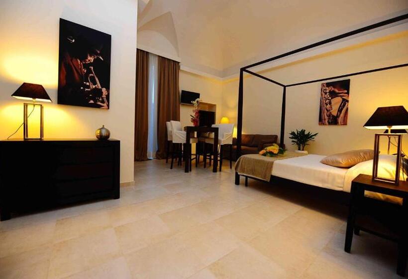 سوییت جونیور, La Civetta