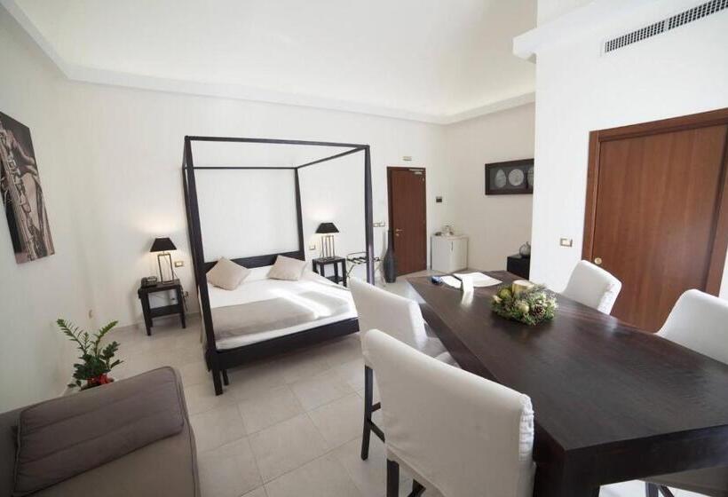 سوییت جونیور, La Civetta