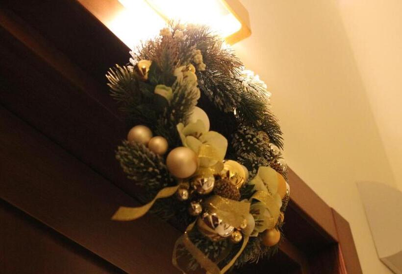 سوییت جونیور, La Civetta