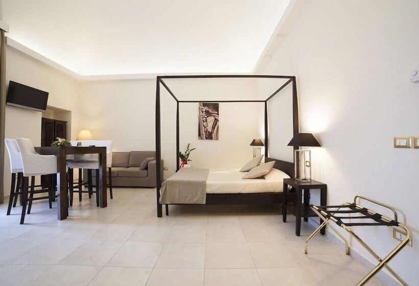 سوییت جونیور, La Civetta