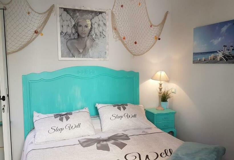 Номер Стандарт, La Papaya