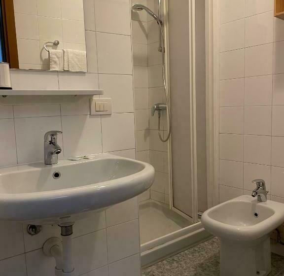 חדר סטנדרט, Albergo Della Torre