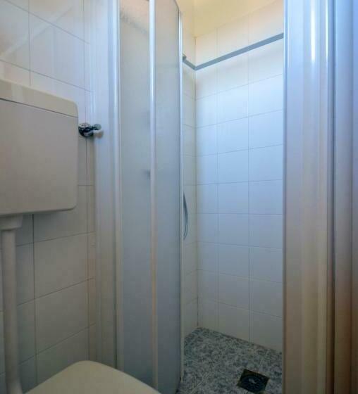 4인용 스탠다드 룸, Albergo Della Torre