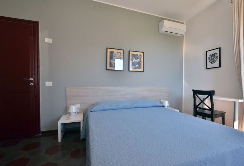 חדר סטנדרט, Albergo Della Torre