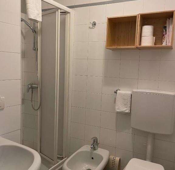 Standard room with outdoor bath, Albergo Della Torre