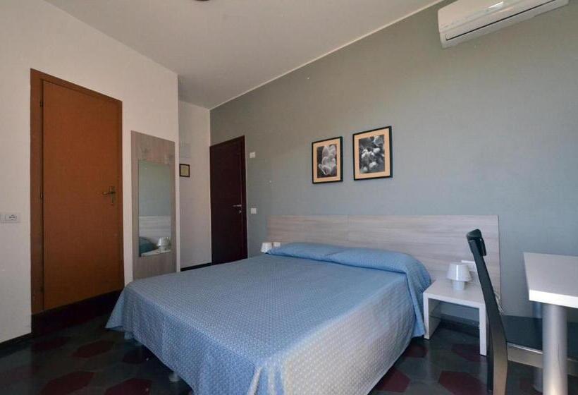 חדר סטנדרט, Albergo Della Torre