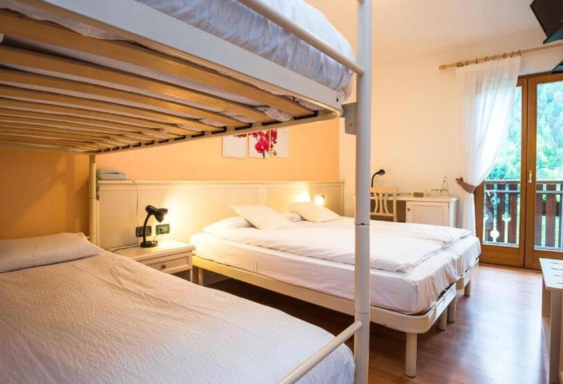 חדר סטנדרט לארבעה, Albergo Maggiorina