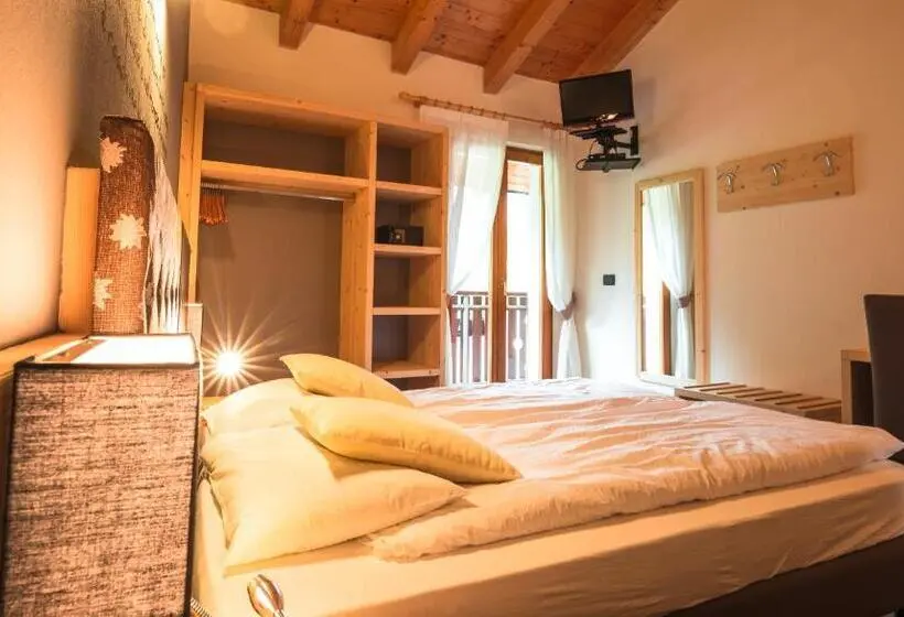 Superior-huone, Albergo Maggiorina