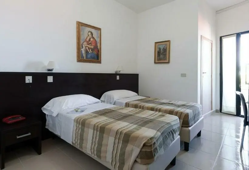 Camera Standard Individuale, Ancore