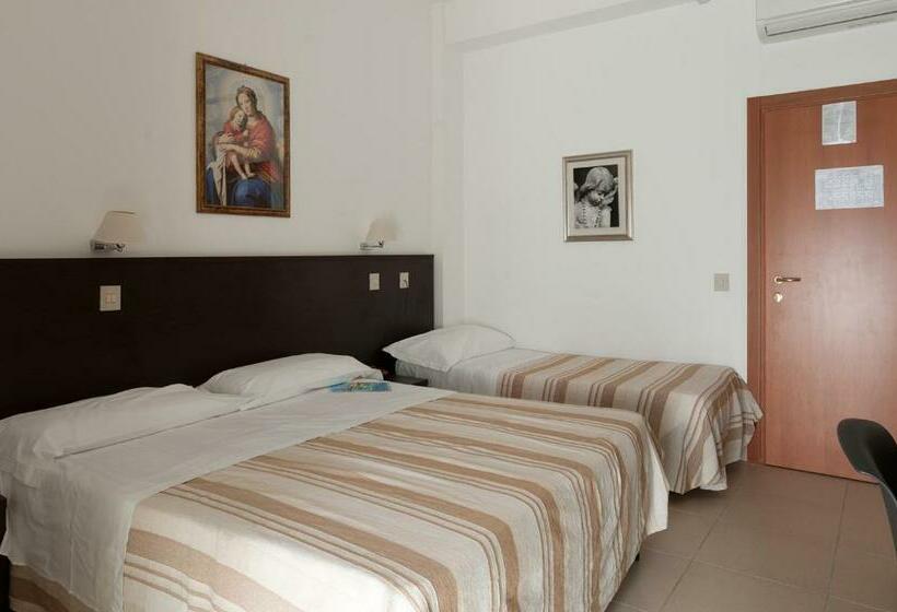 스탠다드 트리플 룸, Ancore