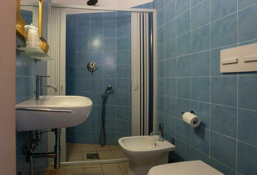 4인용 스탠다드 룸, Ancore